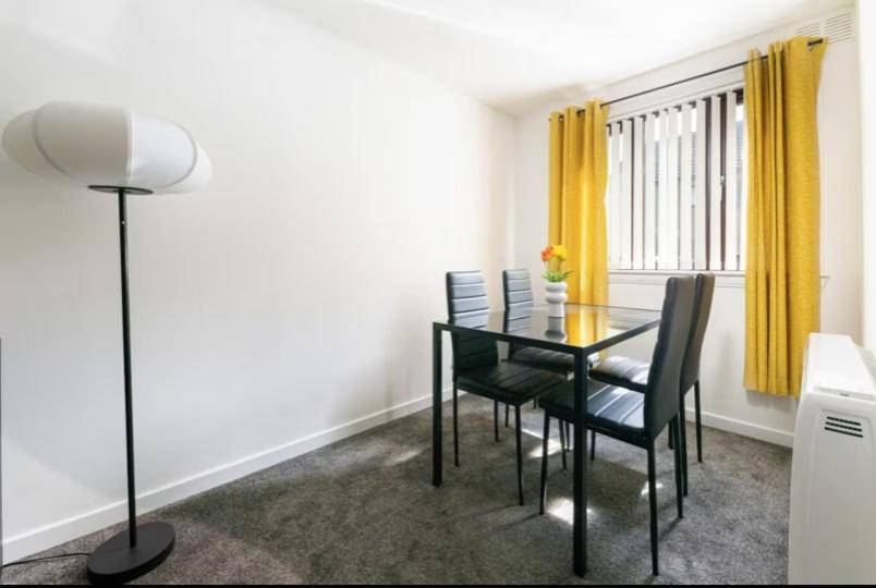 Charming Centre Flat Apartment