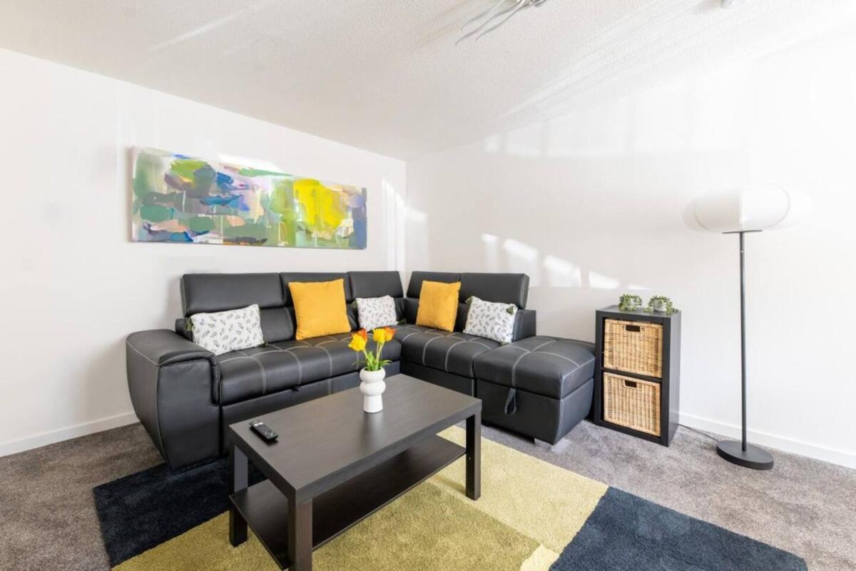 Charming Centre Flat